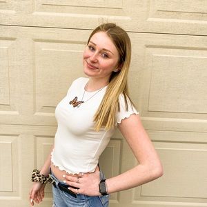 Meet your Posher, Brooke